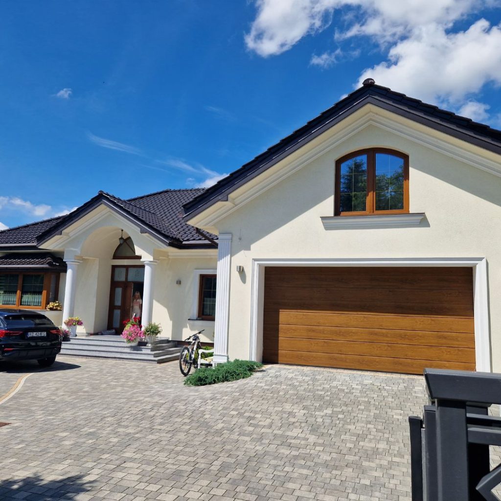 Resized_20240626_110353_1740677757724