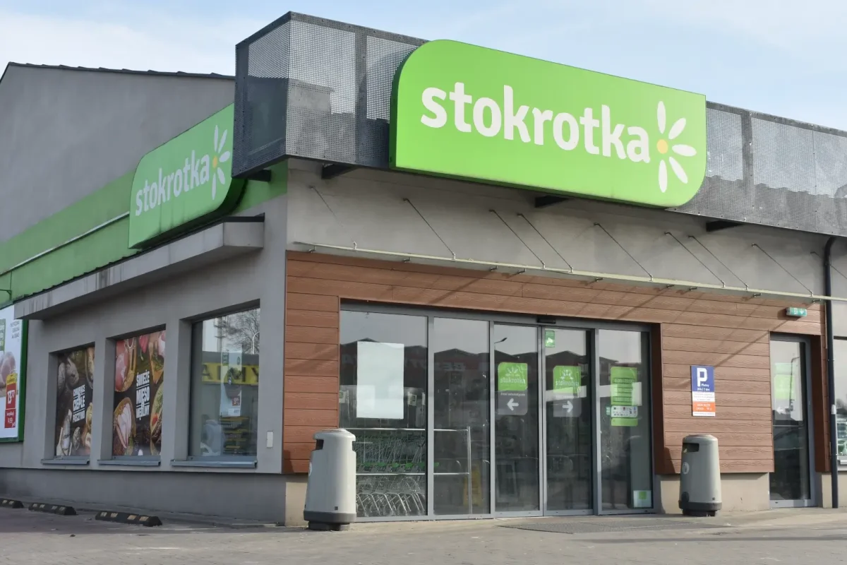 budownictwo_uslugowe_sklepy_markety-urb-construction-zamosc