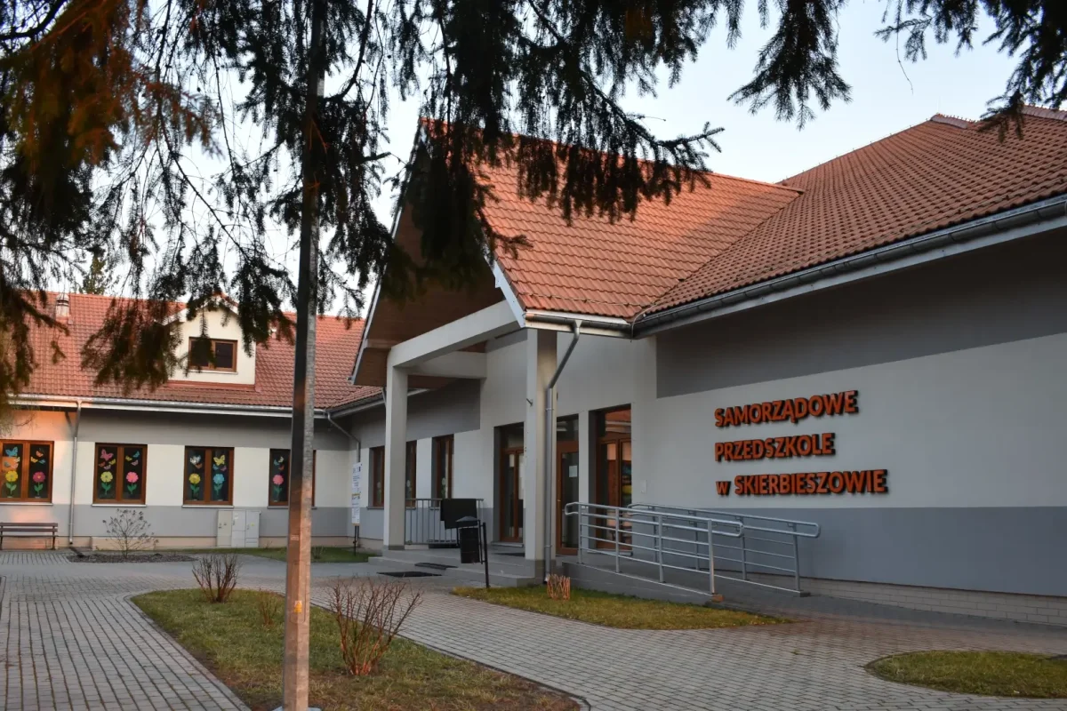 kompleksowa_budowa_budynkow_uzytecznosci_publicznej-urb-construction-zamosc_budowa